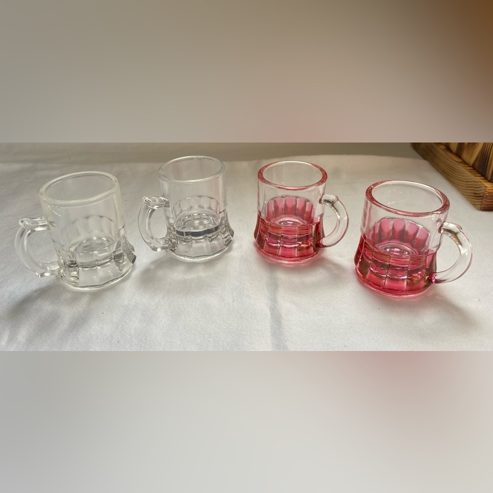 Lot of 4 vintage 1950s miniature mugs / shot glasses / toothpick holders